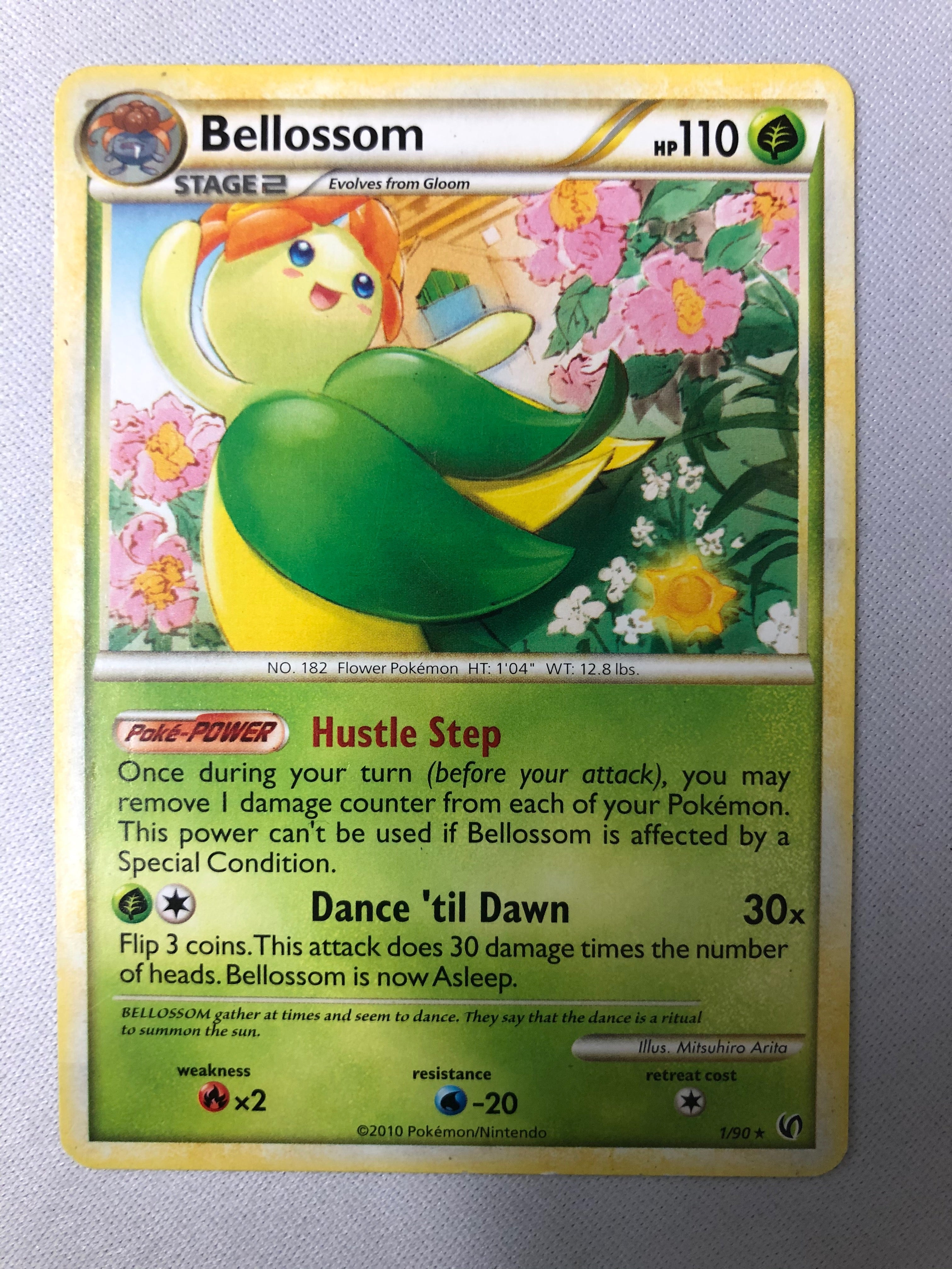 Bellossom 1/90 Undaunted Rare Non Holo Pokemon Card NM