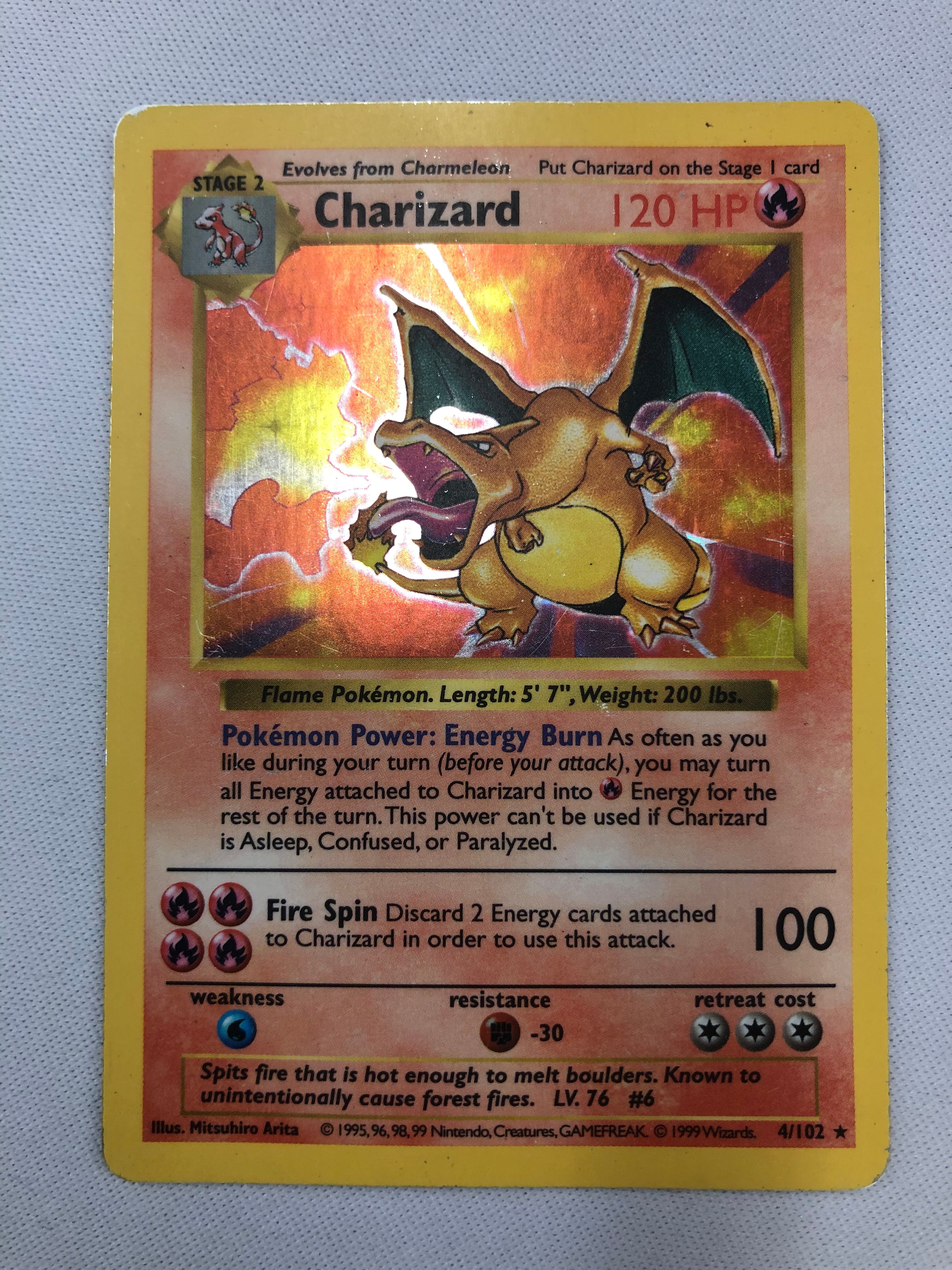 Charizard (4/102), Busca de Cards