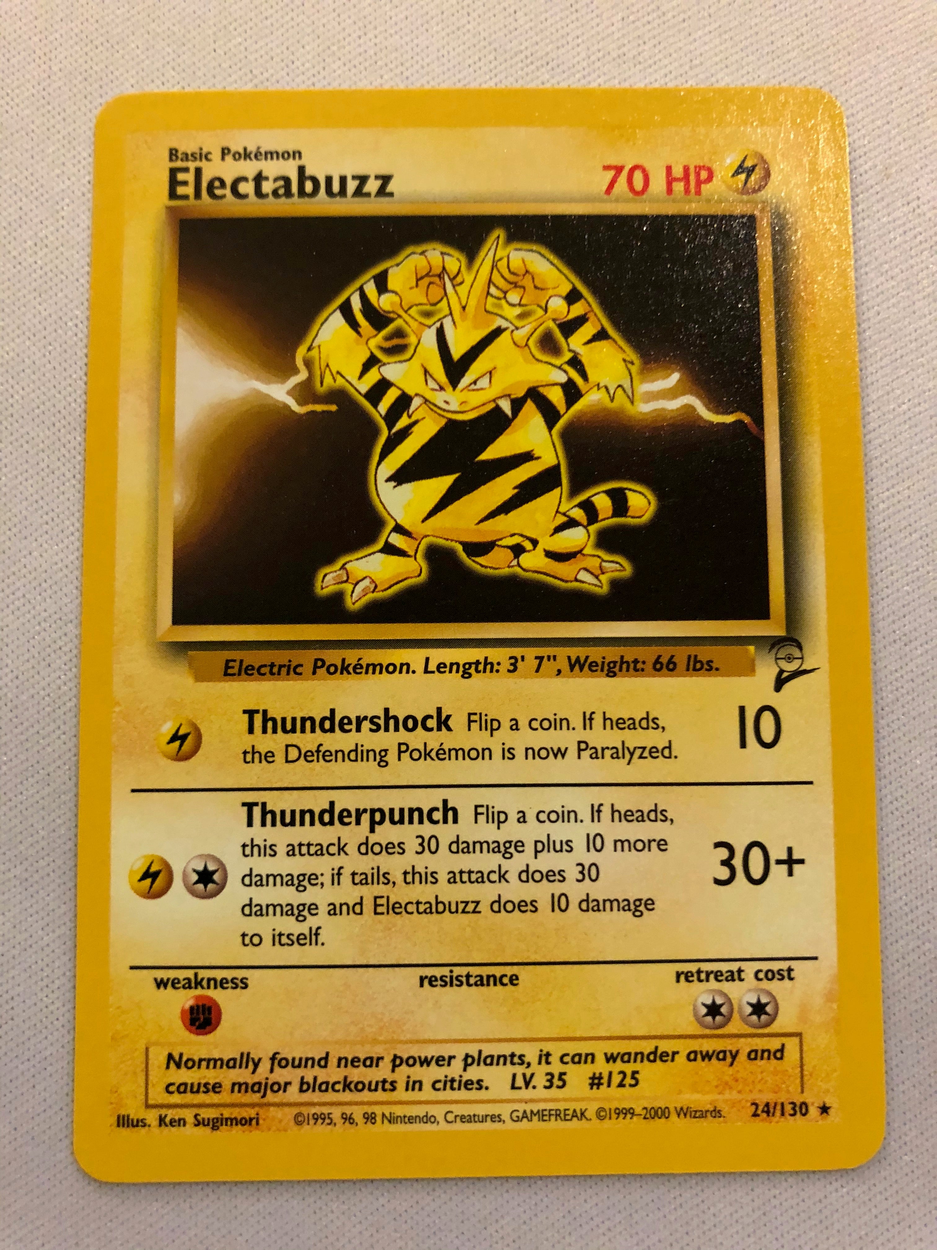 Electabuzz 24/130 Non-Holo Rare Base Set 2 Pokemon Card Near Mint