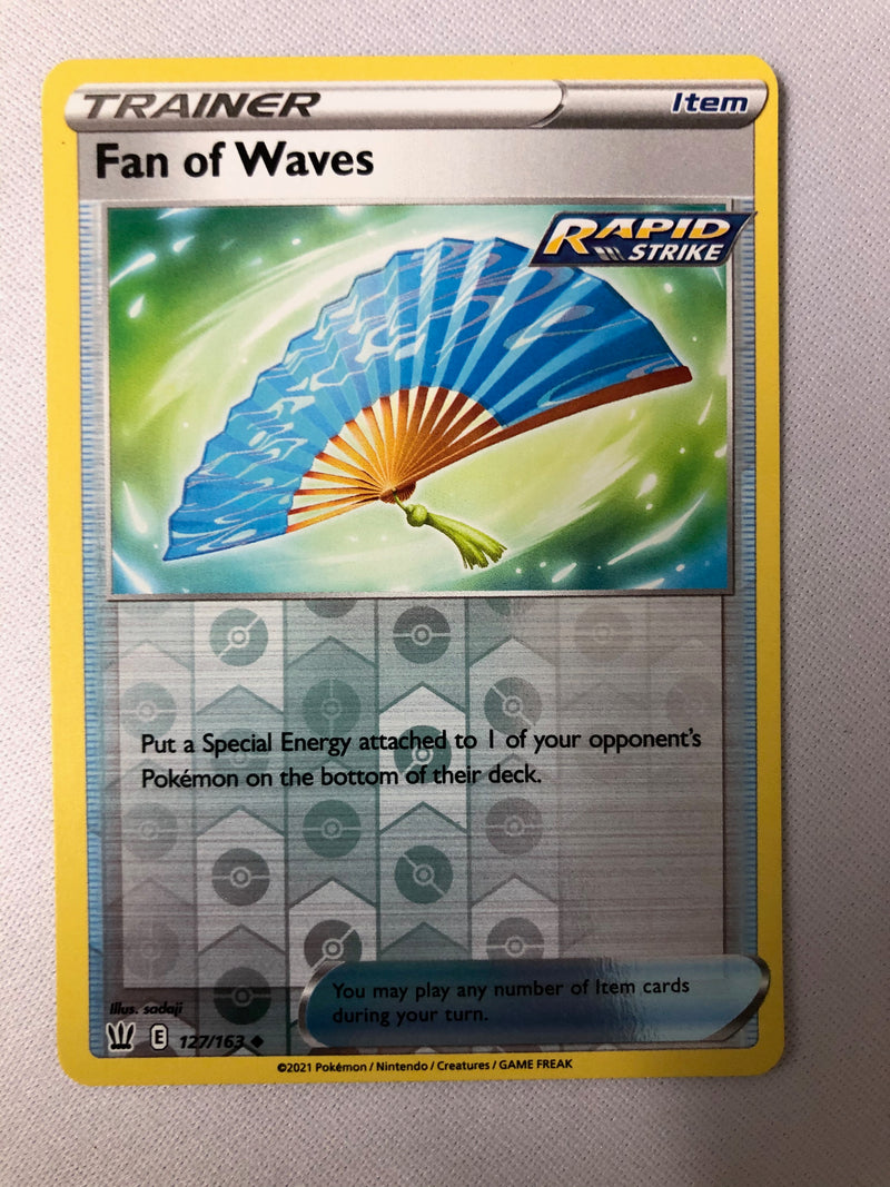 Fan of Waves 127/163 Battle Styles Reverse Holo Pokemon Card MINT