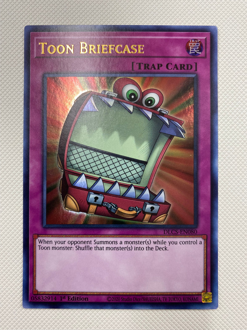 Yugioh! Toon Briefcase  DLCS-EN080  Ultra Rare 1st Edition Near Mint