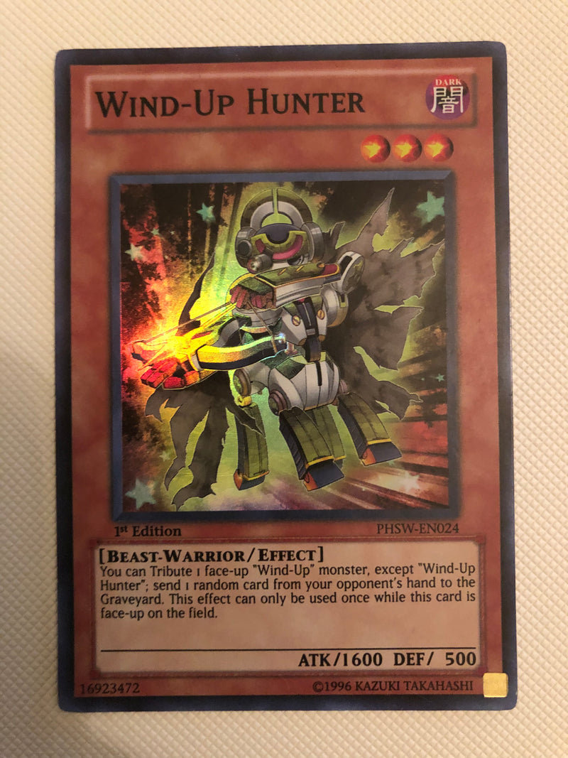 Yugioh Wind-Up Hunter PHSW-EN024 Super Rare 1st Edition Near Mint