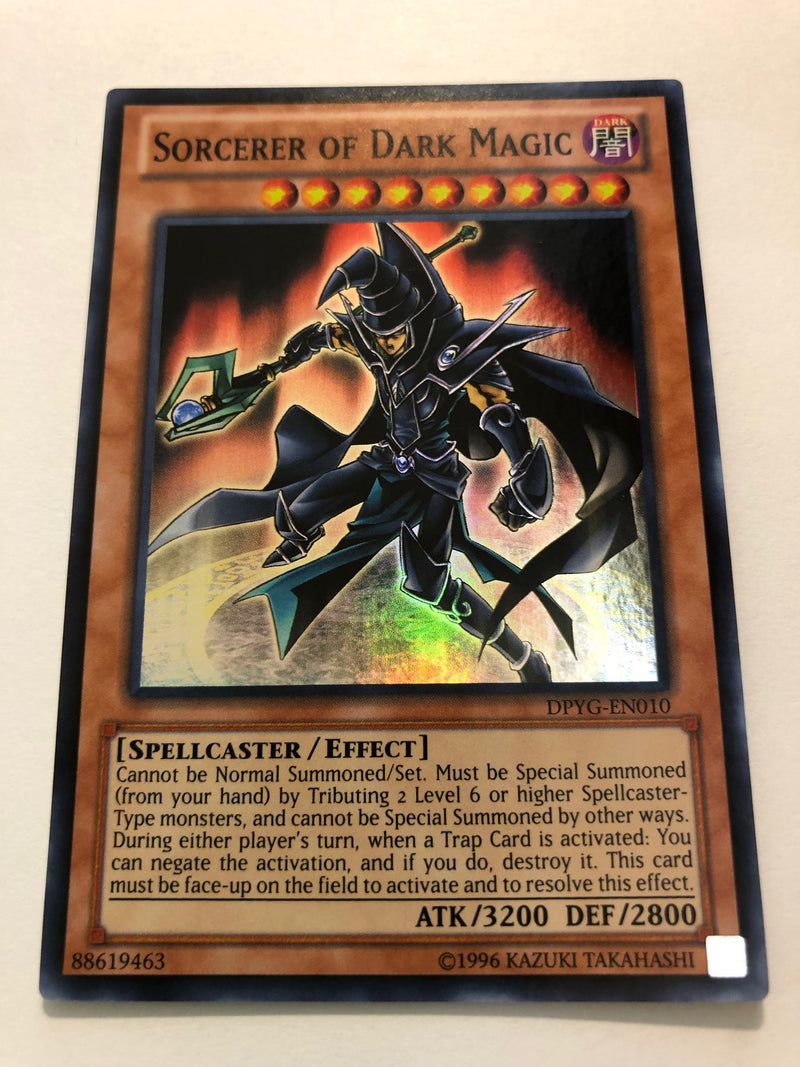 Yugioh Sorcerer of Dark Magic DPYG-EN010 Super Rare Unlimited Edition Near Mint
