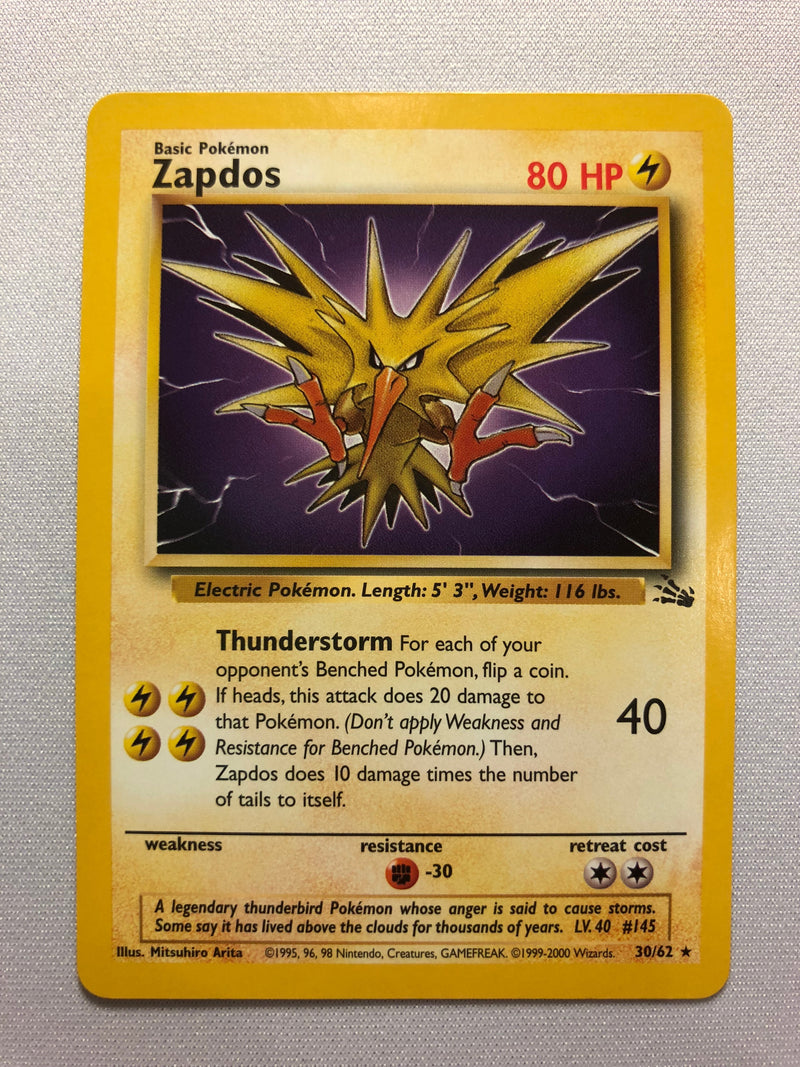 Zapdos 30/62 Fossil Set Non-Holo Rare Pokemon Card Near Mint